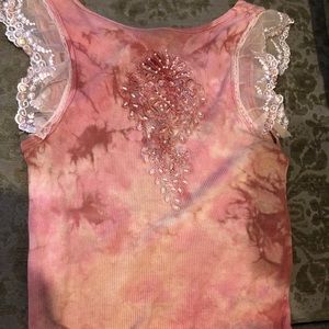 TRUE MEANING PINK TIE DYE TOP Size L Lace Trim
